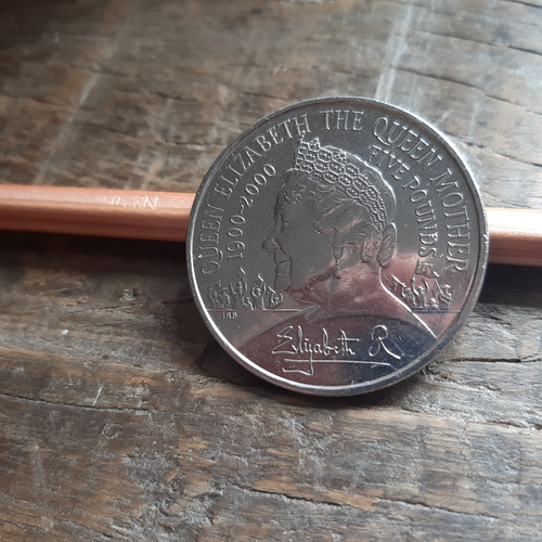 1960年イギリスクラウンコインエリザベス女王5シリング39ミリ