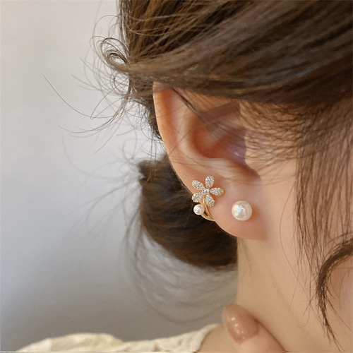 2023.9新作】 韓国ファッション 人気の花デザイン ピアス アクセサリー 
