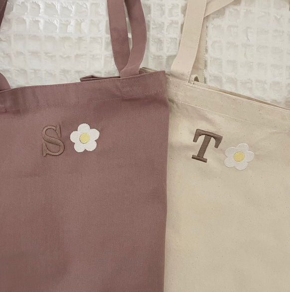 刺繍トートバッグ ( サブバッグ、キャンバスバッグ、名入れバッグ、イニシャル刺繍、名入れ) 20枚目の画像