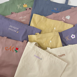刺繍トートバッグ ( サブバッグ、キャンバスバッグ、名入れバッグ、イニシャル刺繍、名入れ) 1枚目の画像