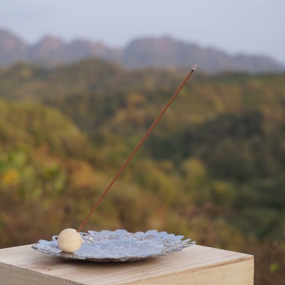 花團錦簇 香薰花盤 Incense Stand 香台 향 스탠드 Support d'encens 第1張的照片