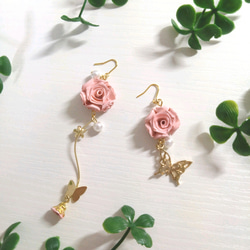 バタフライroseピアス（イヤリング）ピンク 2枚目の画像