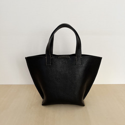 シュリンクレザーのミニトートバッグ コンパクトなバッグ 柔らかい革