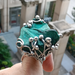 孔雀石原礦手工銀戒 純銀戒指~ 「丘」~ Malachite Mineral Silver Ring 第3張的照片