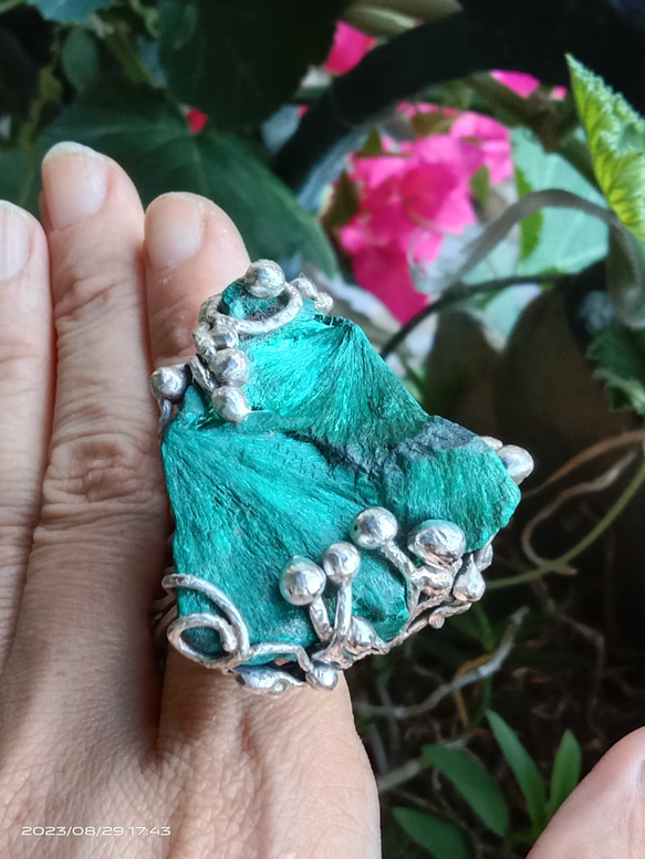 孔雀石原礦手工銀戒 純銀戒指~ 「丘」~ Malachite Mineral Silver Ring 第1張的照片