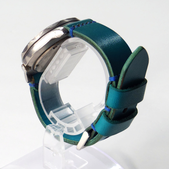 腕時計ベルト 腕時計バンド 牛革レザー 16mm〜20mmのラグ幅で制作 スカイブルー 空色 6枚目の画像