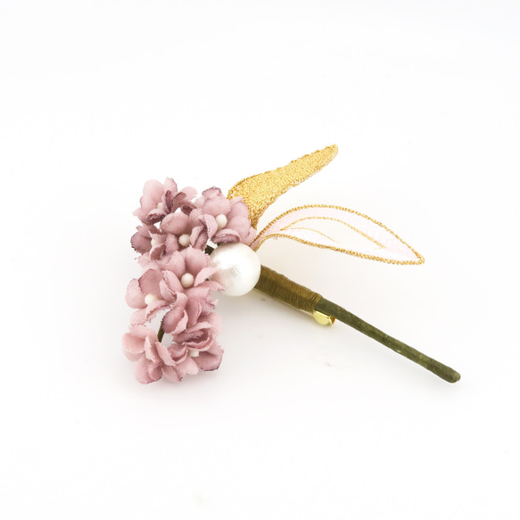 Brooch. ブローチ " 淡色・刺繍の葉っぱと小花のブローチ " | ピンク | 7枚目の画像