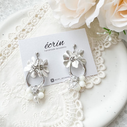 最高品質フラワークローバーマザーオブパールピアス 楽天市場】黄金花