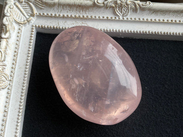 虹入りクリアローズクォーツ パームストーン 天然石 マスカレード 通販