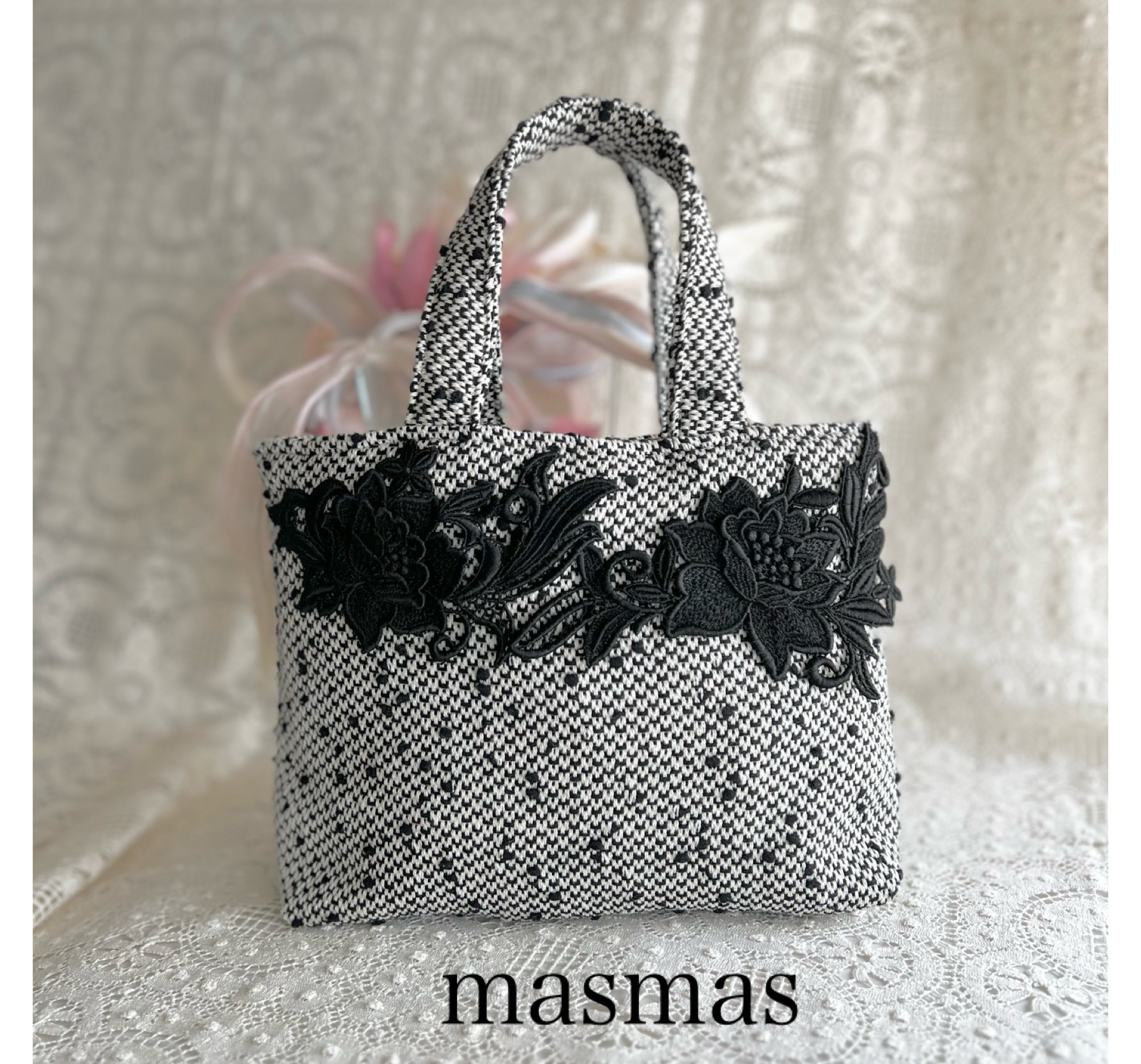 送料無料中❤️イタリア製フロッキードット/ツイード❤️立体黒　薔薇レース　スワロ　卒業式　入学式　トートバッグ