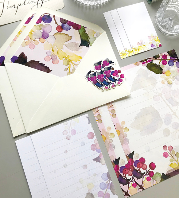 思い出の野ぶどう 詰め合わせ♡(ポスター・レターセット・フレークシール) 秋の福袋 10枚目の画像