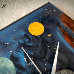 宇宙 ウッド レジン 壁掛け時計 (宇宙 / 惑星 / 月 / 宇宙船 /スプレーアート )　【1点もの】 8枚目の画像