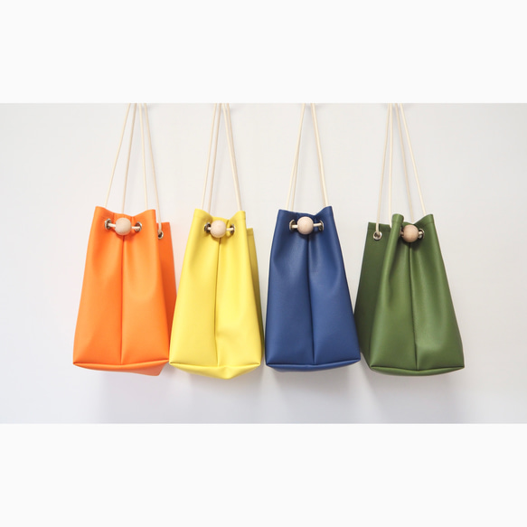 【新品・未使用】ALLOUT・限定カラーのバックパック 四角いバッグ TOFT vol.8 SB024／Green ⚠️こちらの商品は11/29