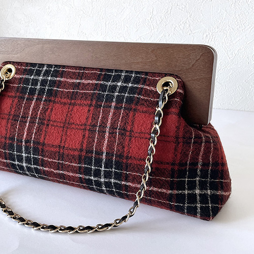 秋冬限定】2way赤タータンチェック柄木枠ショルダーバッグ／クラッチ