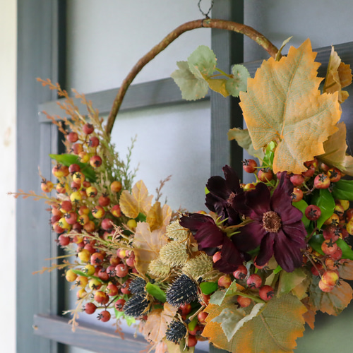 完売【特集掲載】玄関リース／秋色ベリーのアレンジハーフリース／秋の