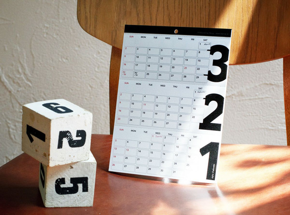 ３ヶ月卓上カレンダー 3's Calendar（スリーズカレンダー）2024（月曜始まり） 7枚目の画像