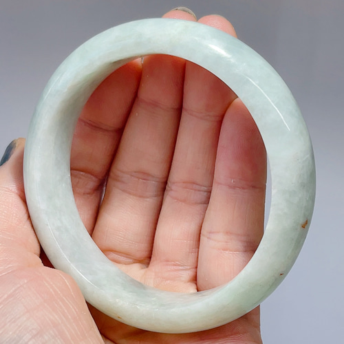 洒金翡翠バングル 新入荷】本翡翠保証‼️天然翡翠バングル 洒金赤翡翠 内径約57.4