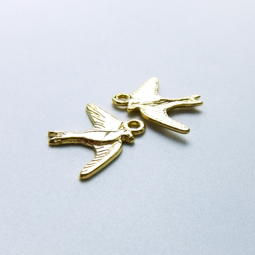 4個・鳥のチャーム・ゴールド・23081924 チャーム 四季彩の森