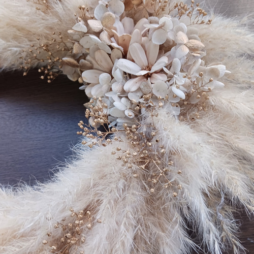 送料無料）ドライフラワーリース パンパスグラスと、 ドライフラワー