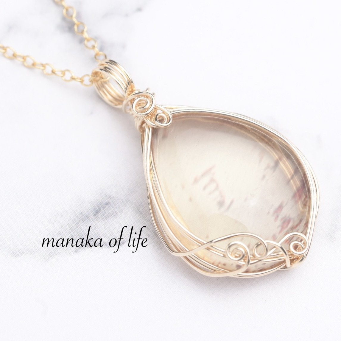 アンデシン ペンダントトップ ワイヤーラッピング ネックレス 14kgf 送料無料でお届けします