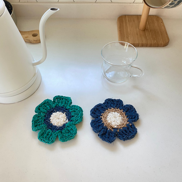 裂き編み　お花のコースター2枚セット 2枚目の画像