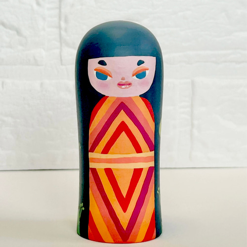 昔話 かぐや姫【木箱付】中サイズこけし。誕生日・記念日・ご褒美