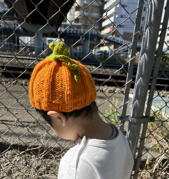 【小さめ新生児~キッズサイズまで】かぼちゃのニット帽 ハロウィン ジャックオランタン お野菜ニット帽 帽子 6枚目の画像
