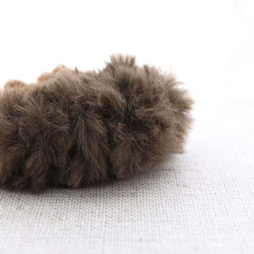 秋色ニット×ファー シュシュ＊ブレスレット《ココア》 シュシュ