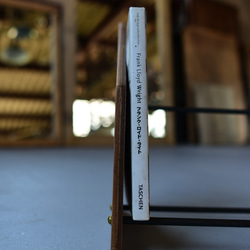 itaru -至る　削ぎ落としたデザインのブックシェルフ　本棚　本立て　 7枚目の画像
