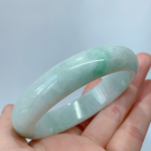 本翡翠、個性的水墨画、 氷糯種バングル　〜51.5 本翡翠、個性的水墨画、 氷糯種バングル〜51.5