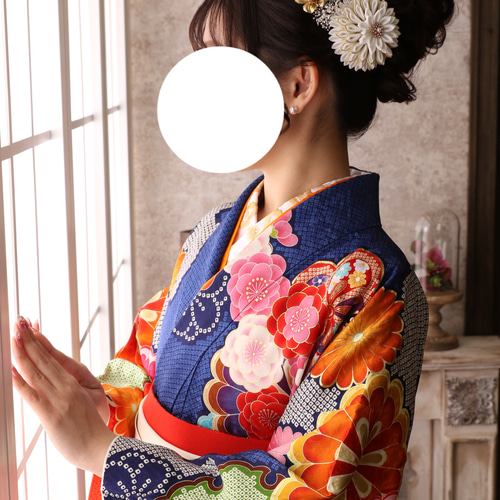 白×金♡サテン♡つまみ細工髪飾り♡結婚式♡卒業式♡七五三♡袴♡成人 