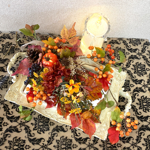 赤くもえる秋！木の実と秋草の長〜いスワッグ 