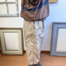 夏日清涼褲❤️ 四分之三長寬邊口袋褲 米色（尺碼隨意 L - LL） 第4張的照片