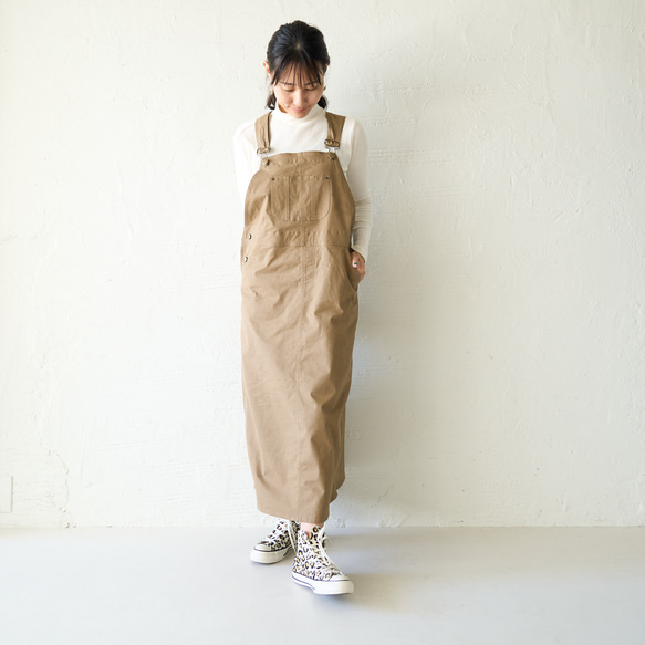 Morinogakko 輕盈可愛輪廓背帶裙（米色） 第11張的照片