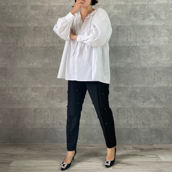 M~XXL着用OK♡超ゆったり大人可愛い♡着回し優秀フリルブラウス 白【フリー】フォーマル KMC-714 759359 13枚目の画像