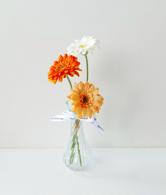 【光触媒】ガーベラの花瓶挿し（オレンジ系） 3枚目の画像