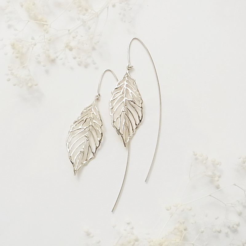 ツイストリーフのピアス(silver)