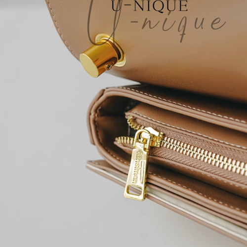 FENDI トートバッグ フォーマル ベージュ×ブラック上品 通勤 A4収納可