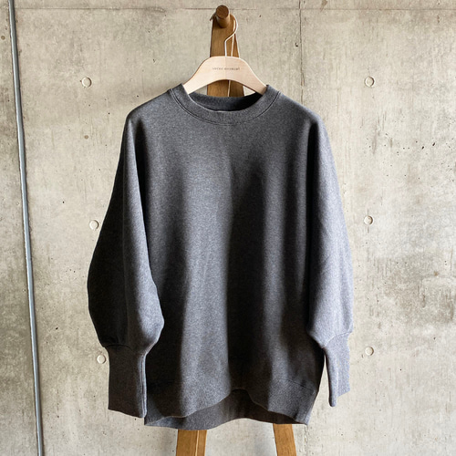 日本製】ふわふわ裏起毛ドルマンカーブスリーブトレーナー＿