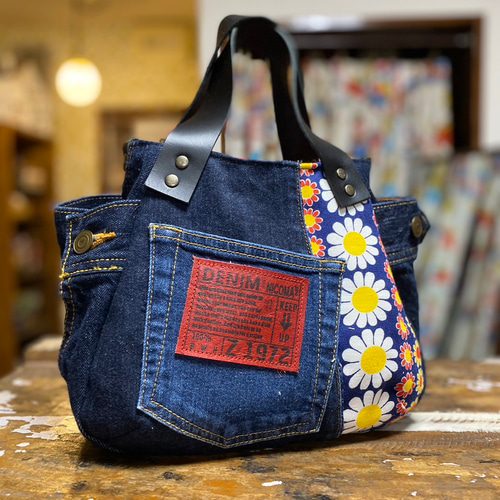 デニムリメイク花柄パッチワークトートバッグハンドメイド