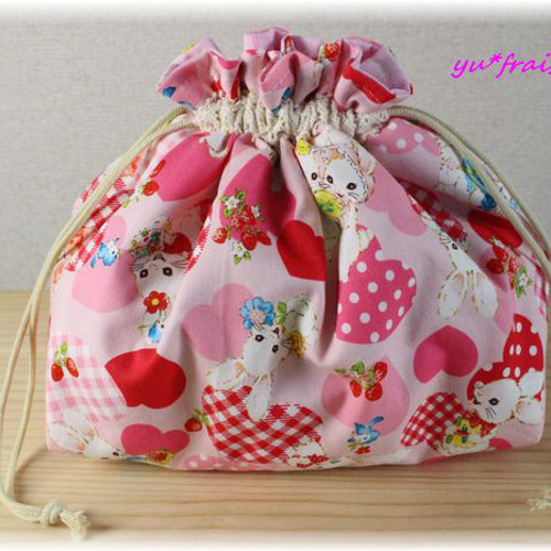 保冷ランチ巾着（お弁当入れ）☆ピンクうさぎ＆カラフルハート柄 弁当 