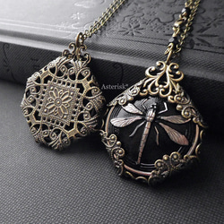 アンティーク　サフィレットビーズ入り　どんぐり　ネックレス　シルバー18Kメッキ アンティーク サフィレットビーズ入り どんぐり ネックレス