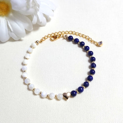 ラピスラズリとマザーオブパール　小さなハートのブレスレット 4枚目の画像