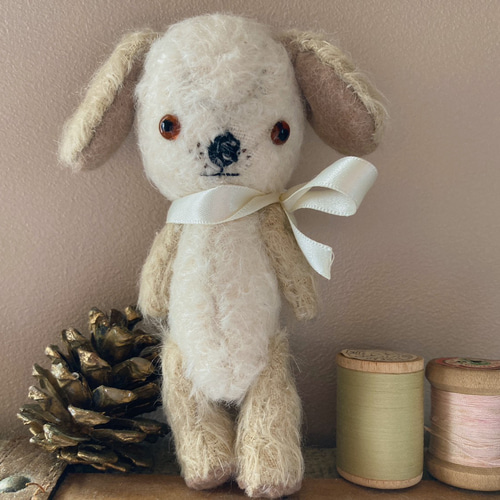 ☆ペイント木箱シリーズ☆オフホワイトカラーちびワンちゃん