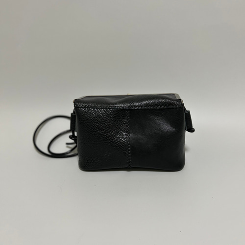 姫路レザーバニティがま口ポシェット◇黒 スマホショルダー サコッシュ