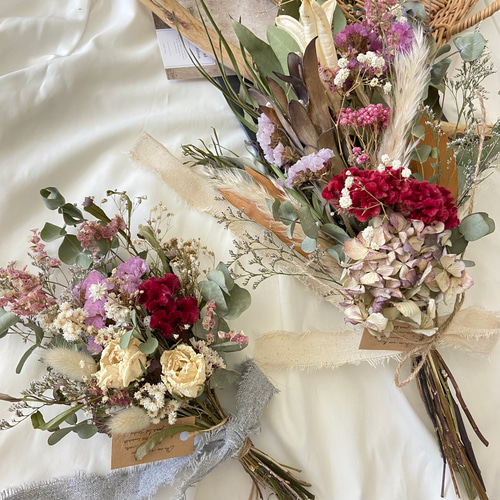 バラ ピンクスターチス ケイトウ ドライフラワースワッグ ピンクブーケ