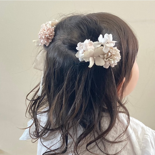 布花のヘアアクセサリー ブライスサイズ ①布花の髪飾り | aredecolle