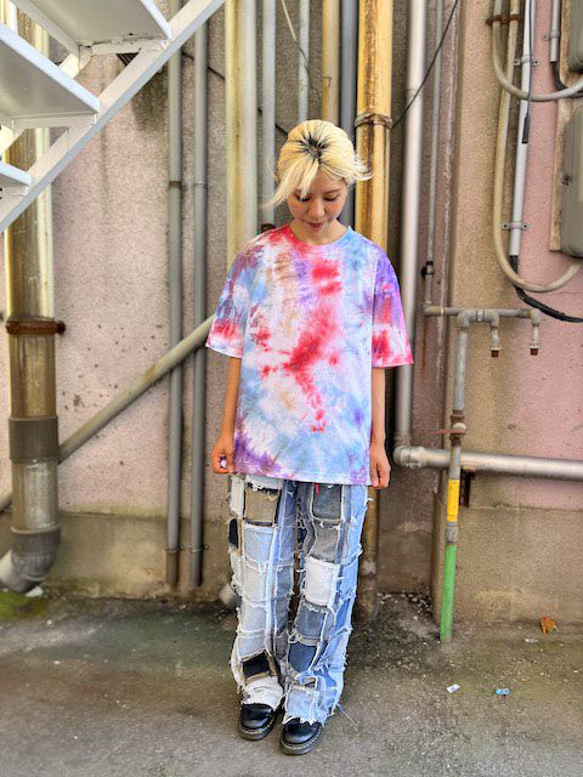 タイダイ染め　ビッグシルエット Tシャツ　Mサイズ　ブルー×レッドミックス　Hippies Dye HD20-23 1枚目の画像