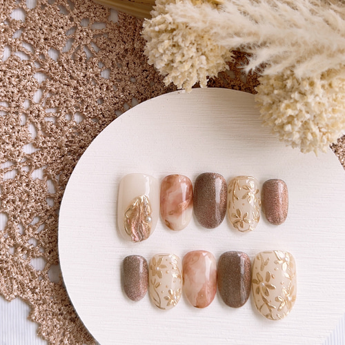 ネイルチップ　成人式　卒業式　袴　振袖　前撮り和装　ウェディング　マグネット ミラーフラワーマグネットネイル/成人式/前撮り/和装/ウエディング