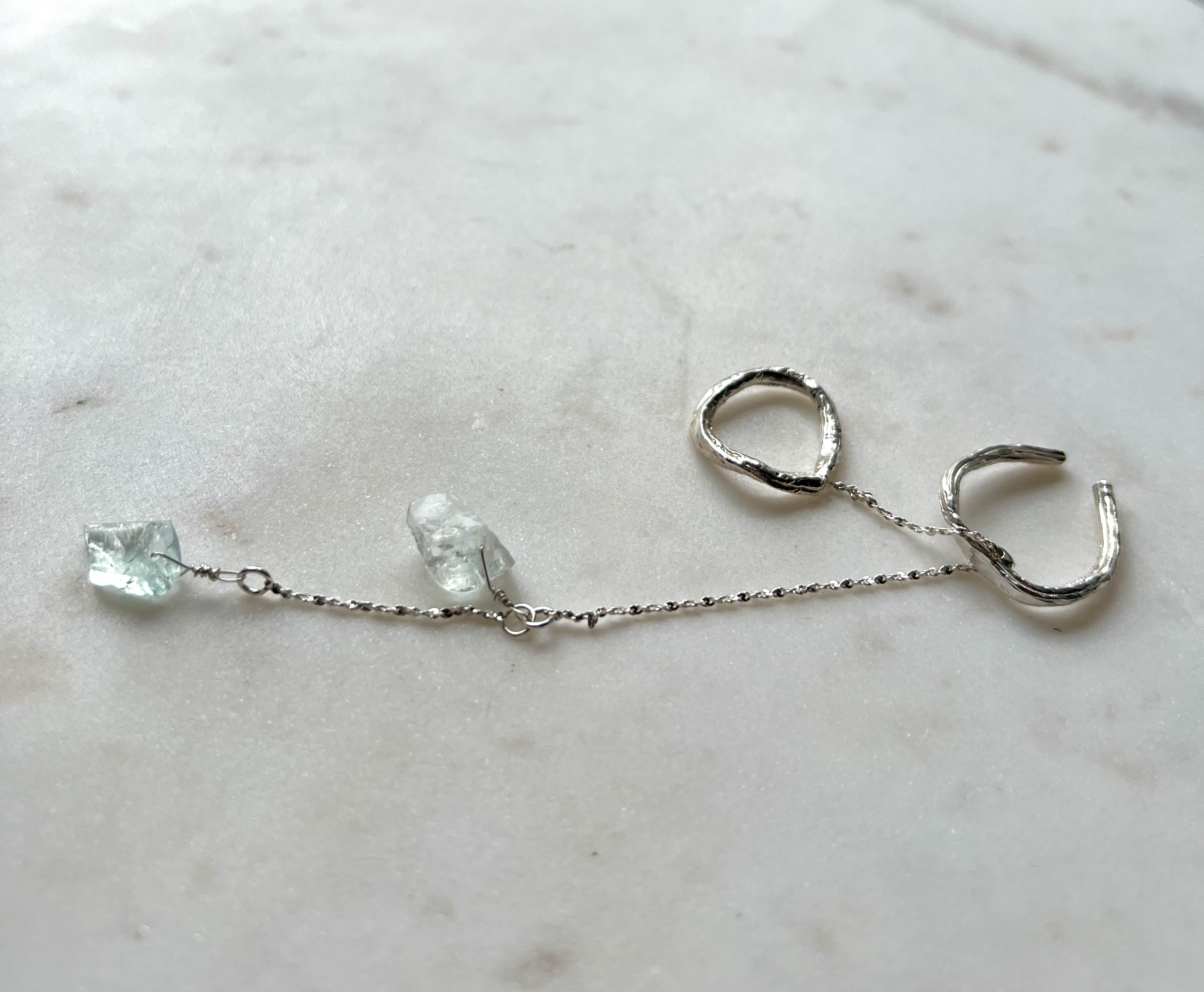 Eye of Storm_アジャストチェーン　イヤーカフ　グリーンフローライト